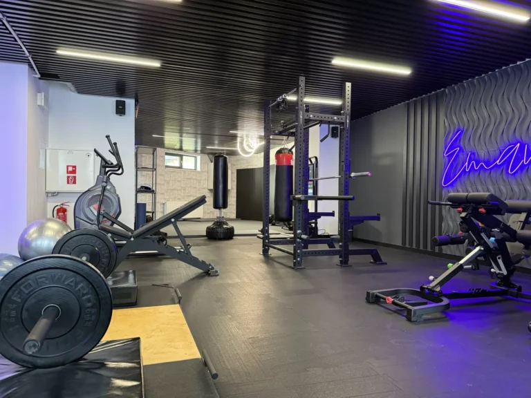 3a1b704f3e98f6248769311bc40b24c8