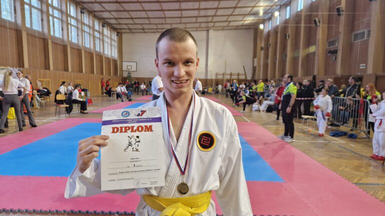 514285095 122262833156020647 34445043997119382 n